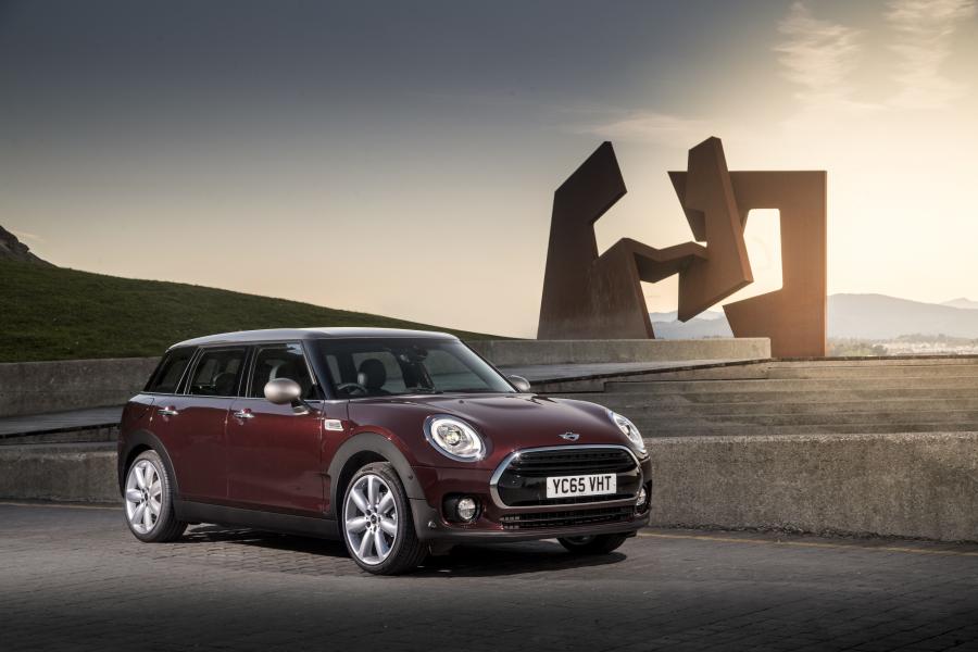  Mini Cooper D Clubman 2015 года  (UK) (фото 46 из 127)